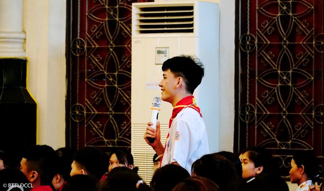 HKS07081