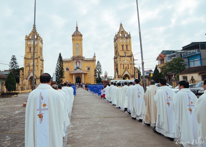 z2201210832044 33072320dd293ff04da4ae4491f807b7