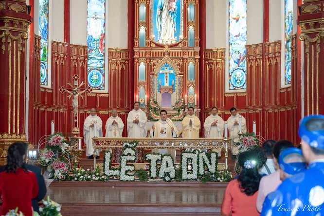 z2201211686715 748ac721aa7379e801e3b7ea8b6f1574