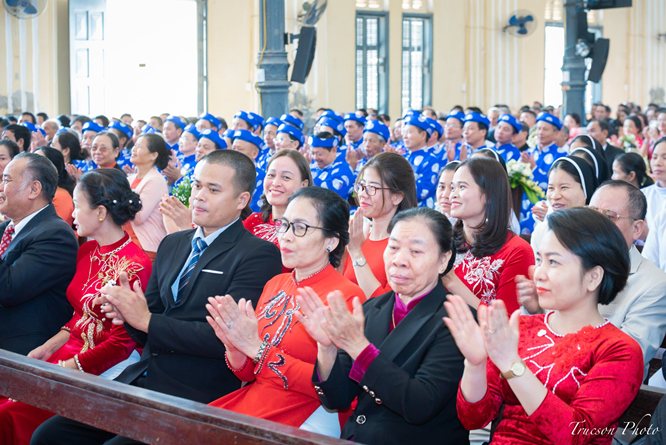 z2201215047550 b88eaa3a95b5db2af66ef0dfa3f0a443