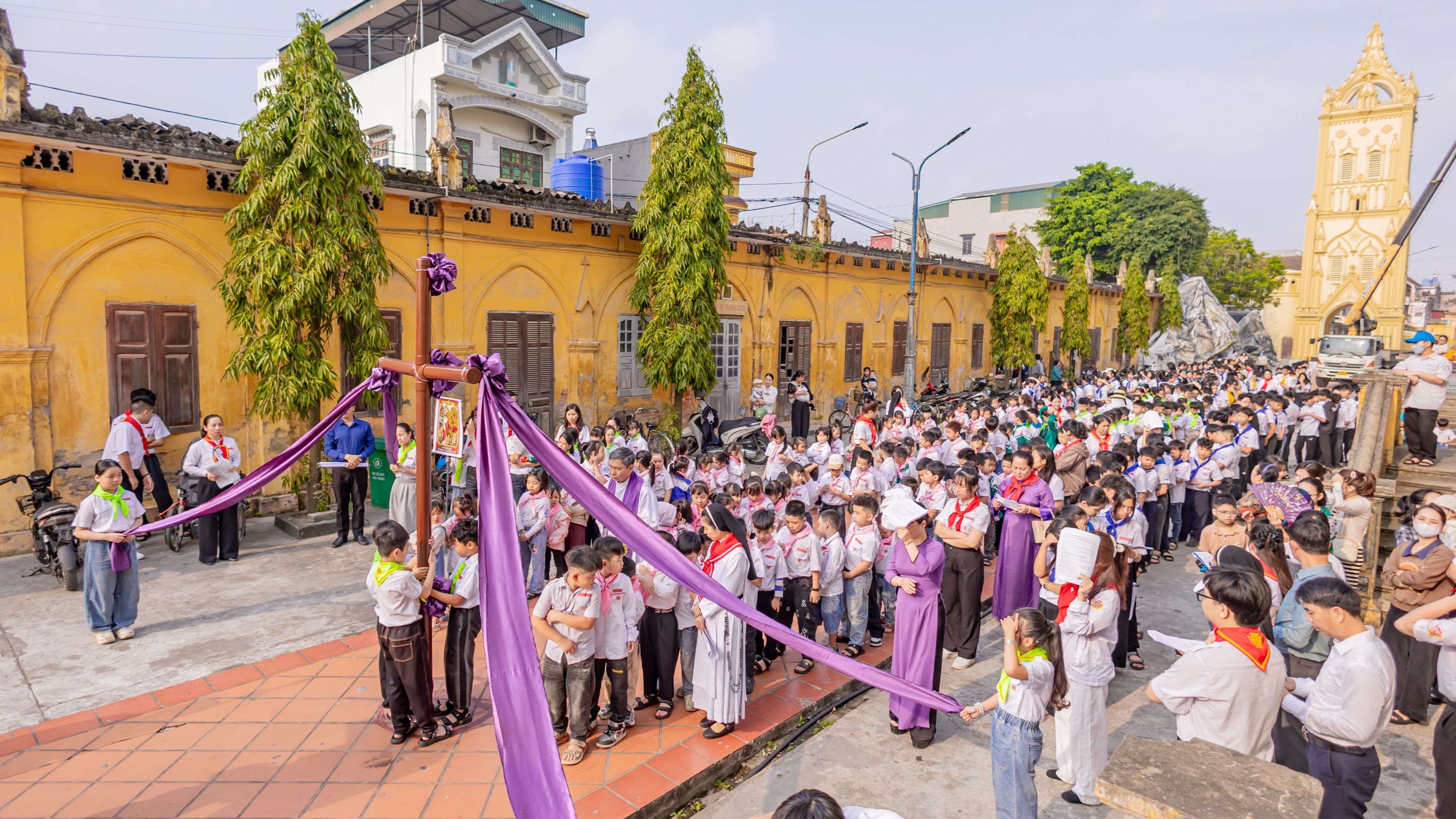 Xứ Đoàn TNTT Maria Goretti - Giáo Xứ Kẻ Sặt Đi Đàng Thánh Giá & Thánh Lễ Chúa Nhật V Mùa Chay