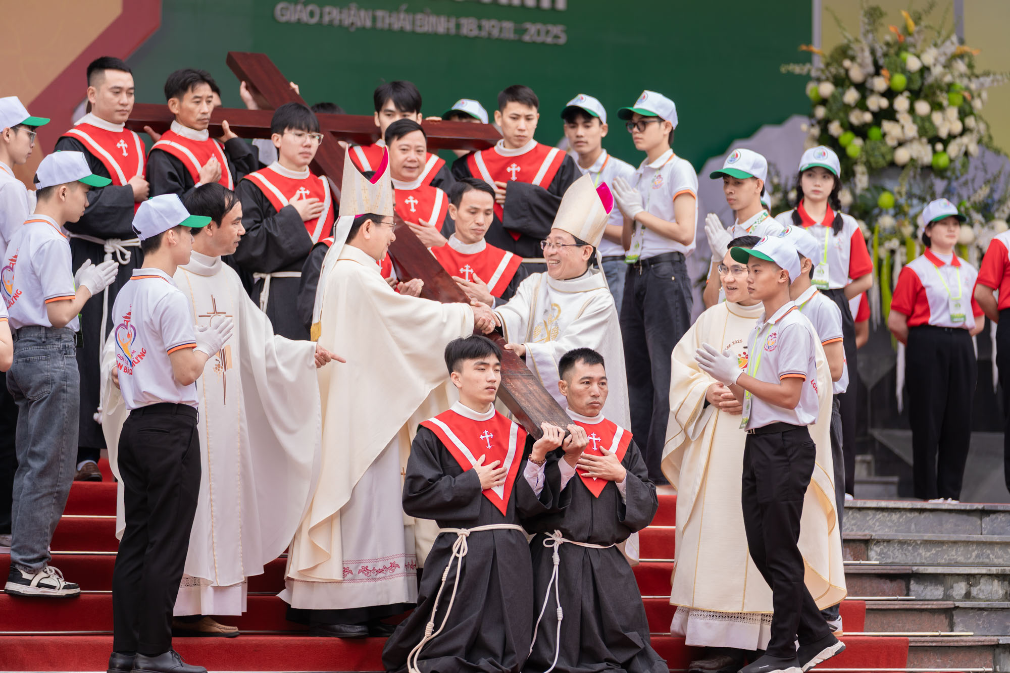 Bế mạc Đại hội Giới trẻ Giáo tỉnh Hà Nội lần thứ XXI