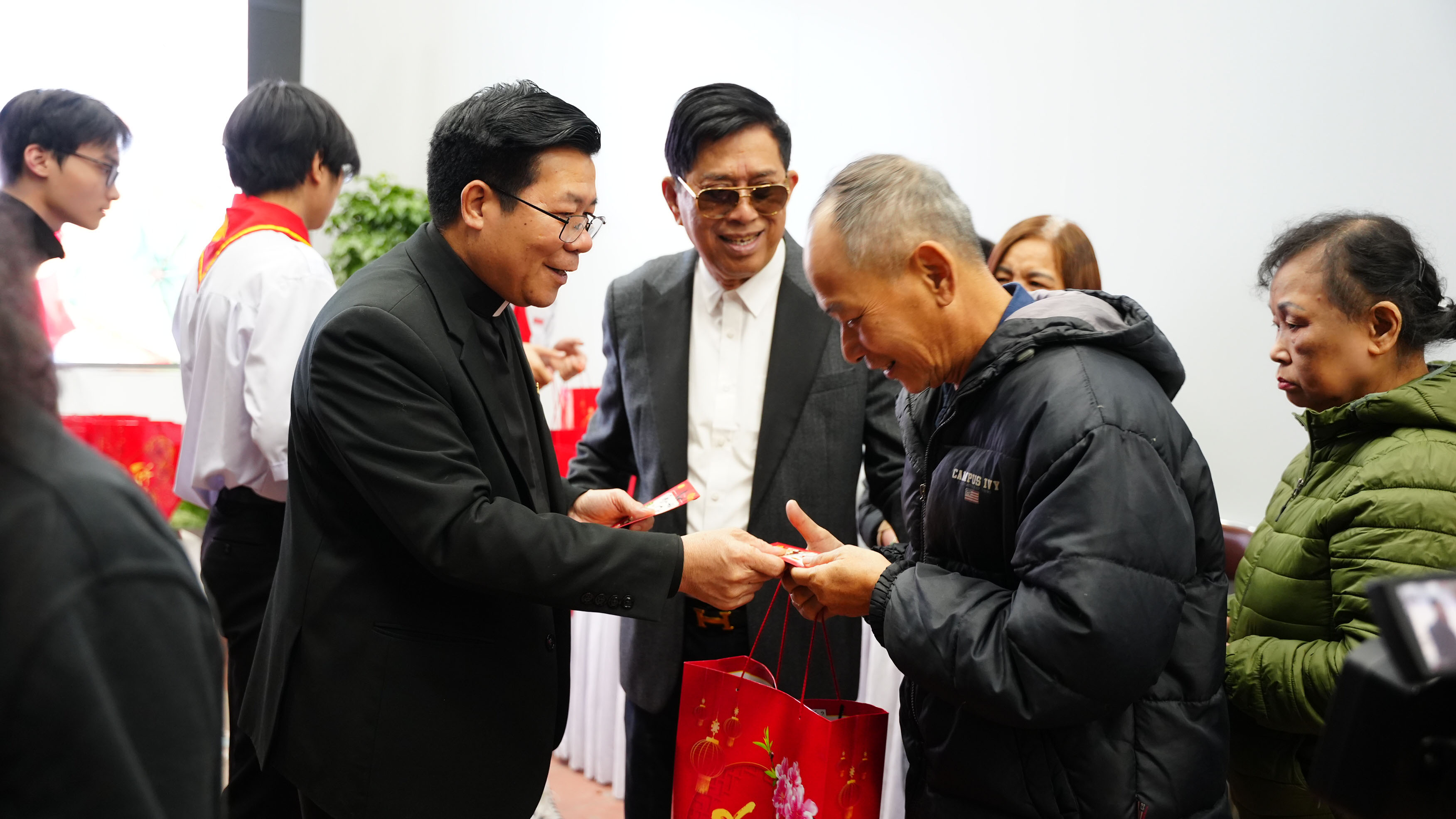 Giáo xứ An Hải: Xuân yêu thương và sẻ chia