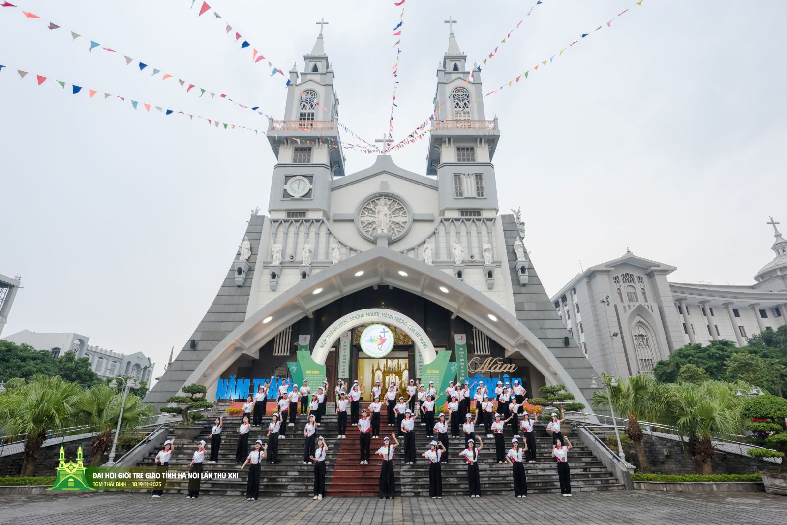 Bản tin sáng ngày 18/11 - Đại hội Giới trẻ Giáo tỉnh Hà Nội lần thứ XXI với chủ đề: “Chúng tôi cùng đi với anh” (Ga 21,3)