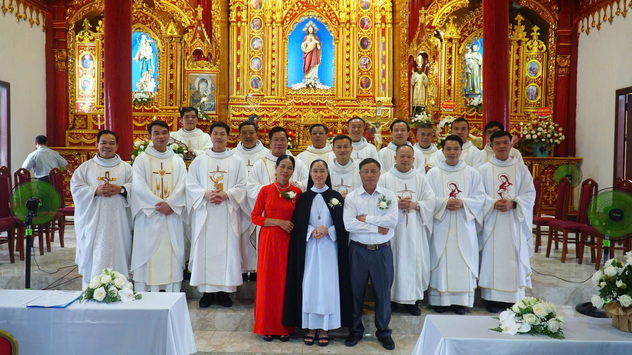 Thánh lễ tạ ơn nhân dịp nữ tu Maria Nguyễn Thị Hà tuyên khấn trọn đời