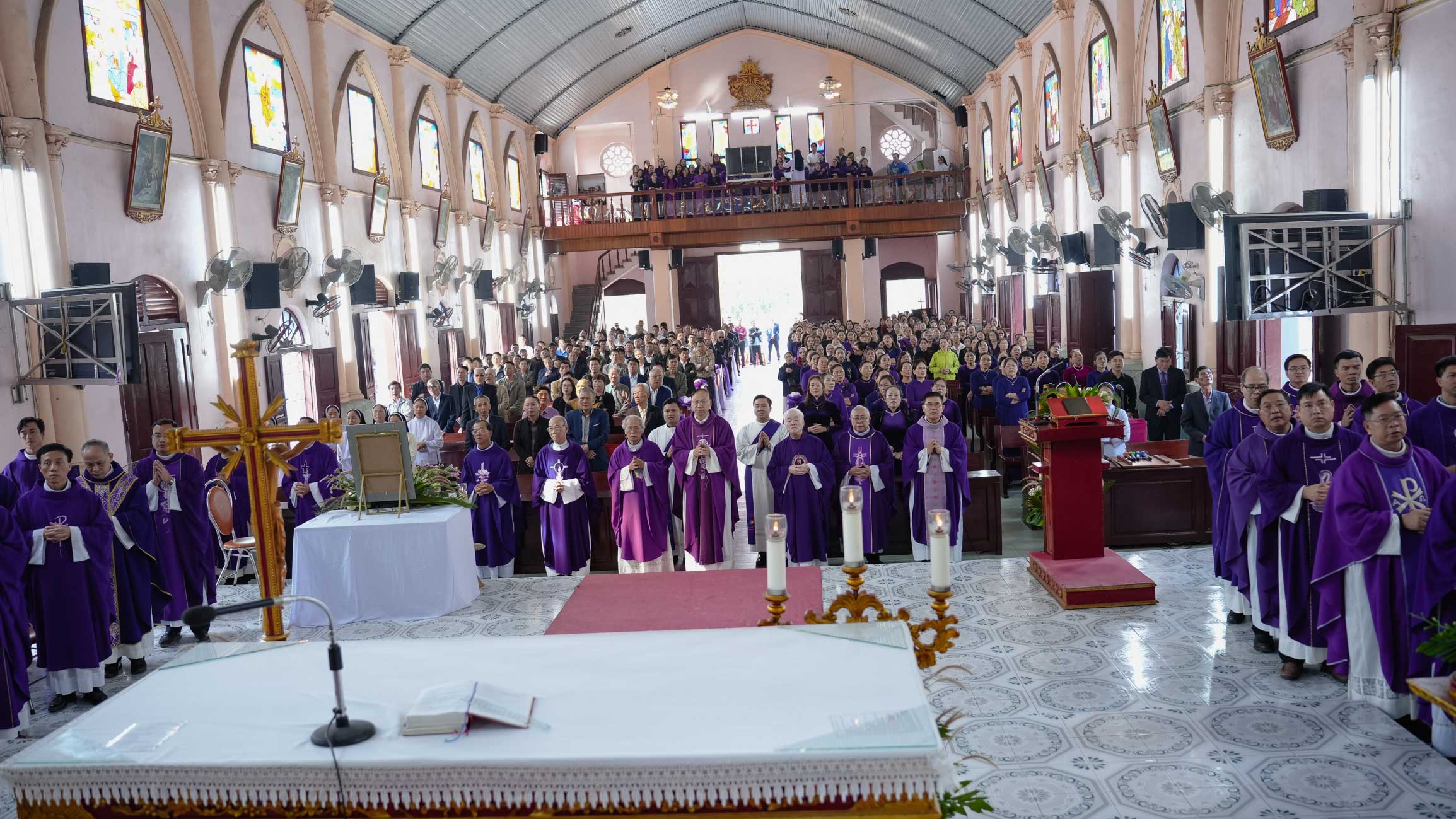 Giáo xứ Hữu Quan: Thánh lễ giỗ lần thứ 5 cha cố Gioakim Nguyễn Đức Báu