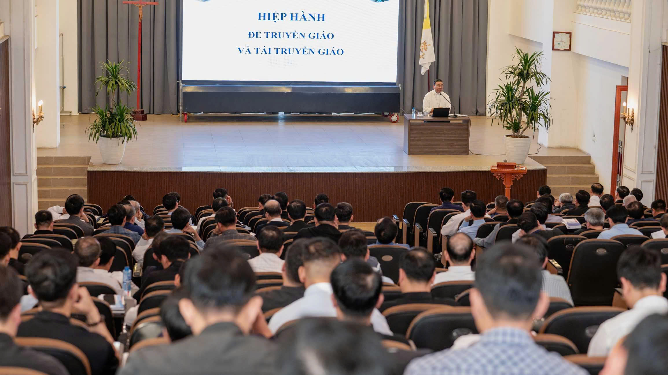 Thường huấn Linh mục Giáo phận Hải Phòng: Hiệp hành để truyền giáo và tái truyền giáo