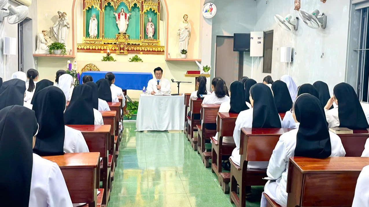 Chị em Đa Minh Mẫu Tâm Hải Phòng bước vào ngày tĩnh tâm Mùa vọng