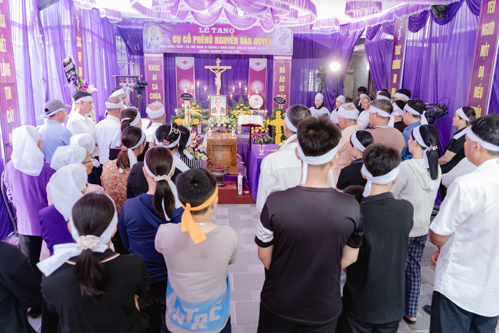 Photo-1